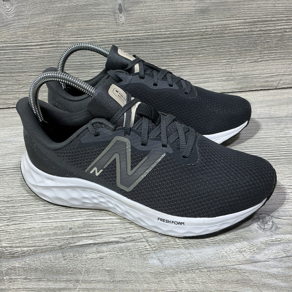 New Balance Fresh Foam Arishi v4 Womens Size 8 D Wide Gray Running Shoes Sneaker